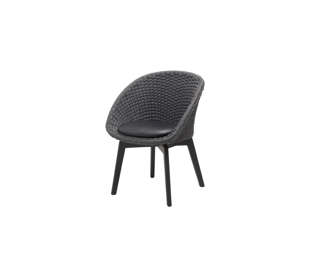 Peacock chair, Indoor